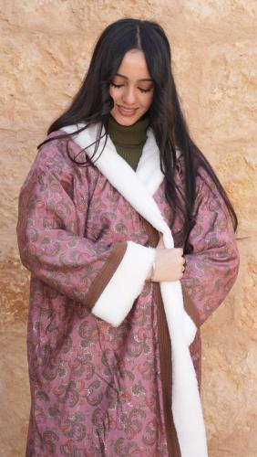 فروة نسائي مخمل كشميري فاخرة