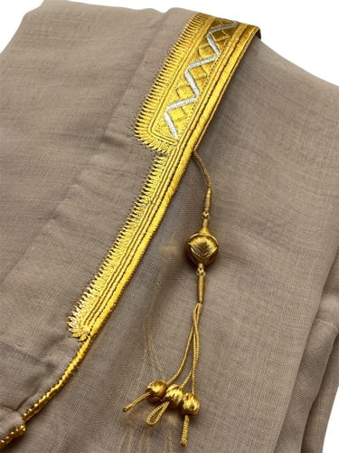 بشت ملكي غاط بيج مربوع