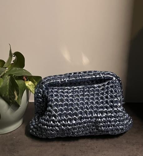 Clutch bag ( ازرق )