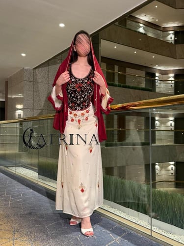 جلابية فاخرة بتطريز يدوي راقي