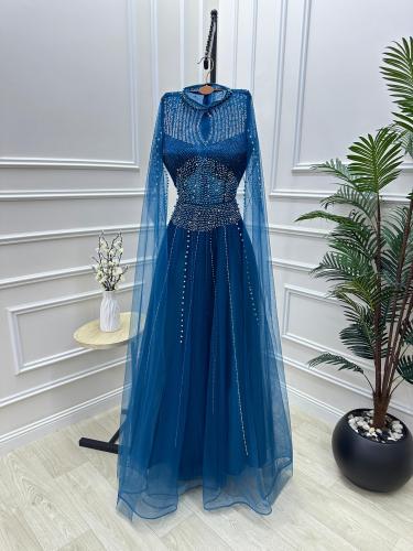 فستان سهرة تركواز فخم