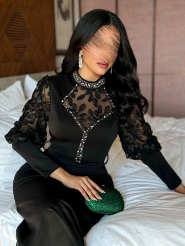 فستان سهرة ناعم كم طويل لونين .