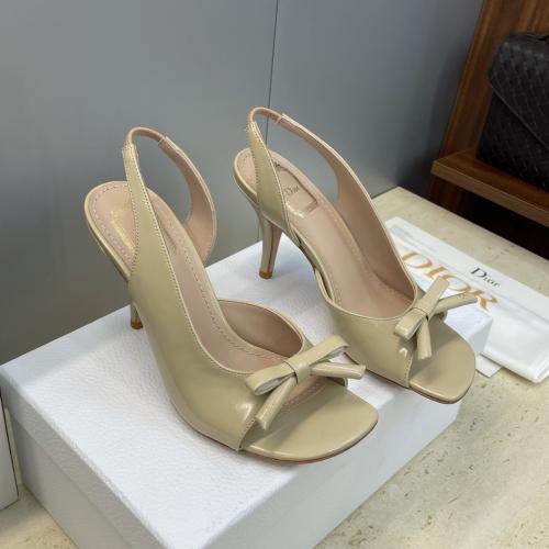 صندل ديور (Dior) كعب عالٍ "فراشة"