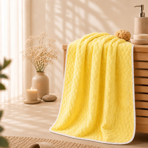 Bathroom towel cloud (yellow) from Robchi
