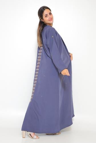 عباية لف مطرزة من الخلف 1144709