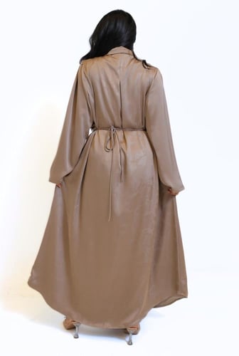 عباية ياقة ربطة في الخصر 503332