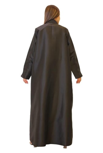 عباية لف تفتة مطرزة بخرز يدوي 1084801