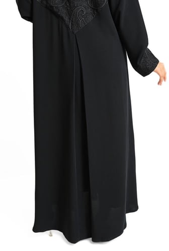 عباية مطرزة ناعم 1191401