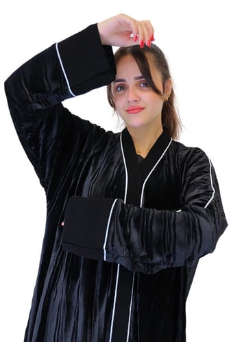 عباية مخمل 1122302