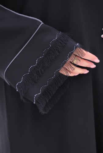 عباية حرير بكم كرستال 1125101