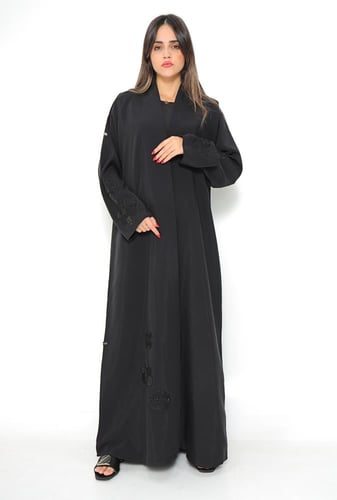 عباية مطرزة 1188801