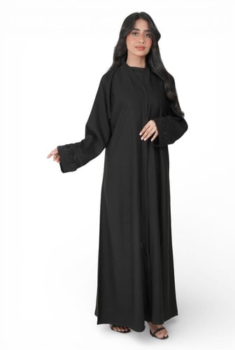 عباية بتطريز في الكم 1260101