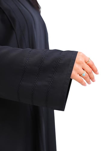 عباية تطريز ناعم من الامام الكم 1221101