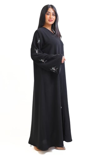 عباية مطرزة في الكم 1221804