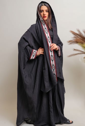 عبايه لف بشت 1124319