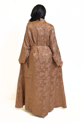 عباية ياقة طبقات جاكر 502532