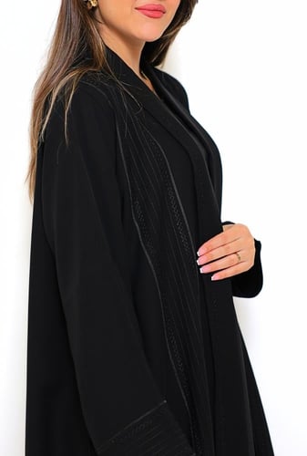 عباية لف تطريز ناعم 1208701