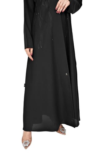 عباية لف بتطريز من الامام 1258701