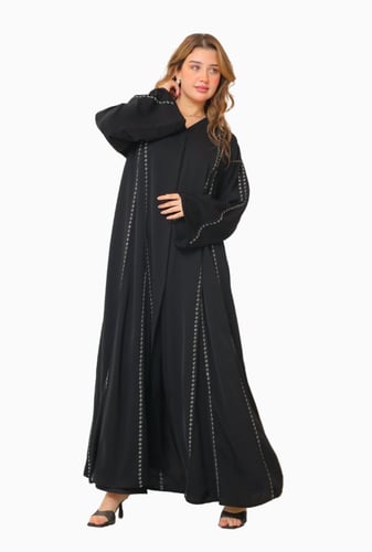 عباية مطرزة 1103804