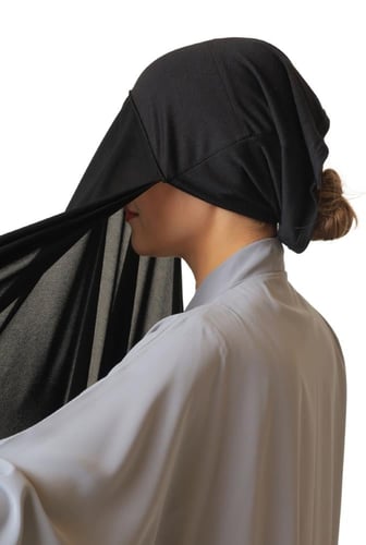 طرحة سادة في بندانة اسود 126201