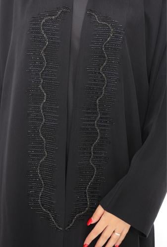 عباية مطرزة 1188101