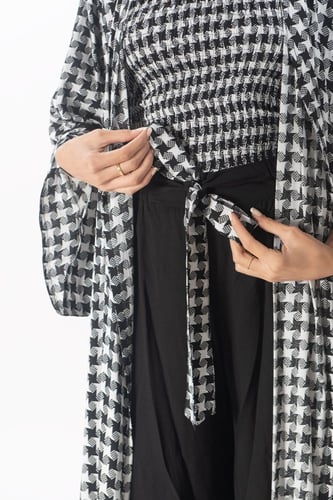 عباية بثلاث قطع