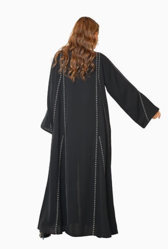 عباية مطرزة 1103804