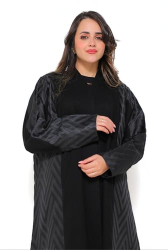 عباية لف بطابع مميز 1212201