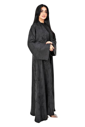 عباية لف مطرزة 1252301