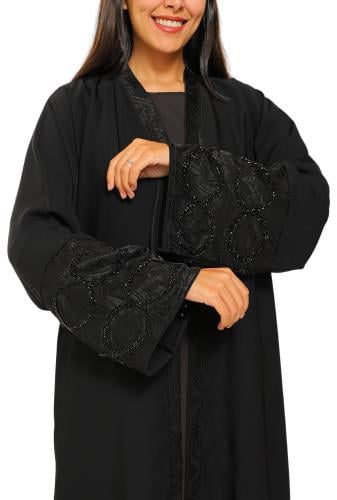 عباية مطرزة 1114301