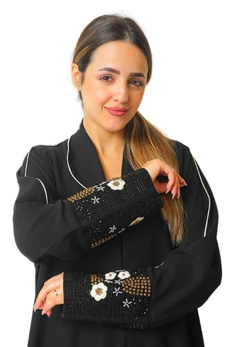 عباية كريب مطرزة في الكم 1103101