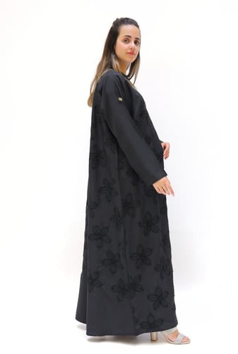 عباية لف مطرزة 1173601