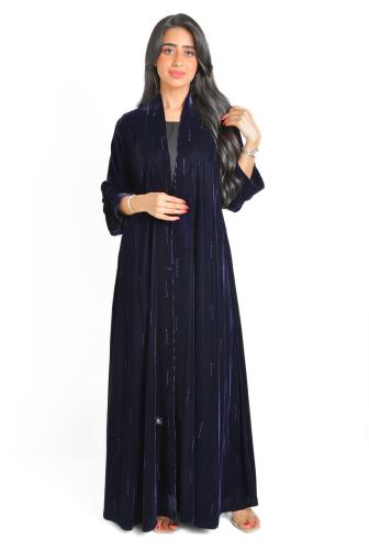 عباية مخمل مطرزة 1269518