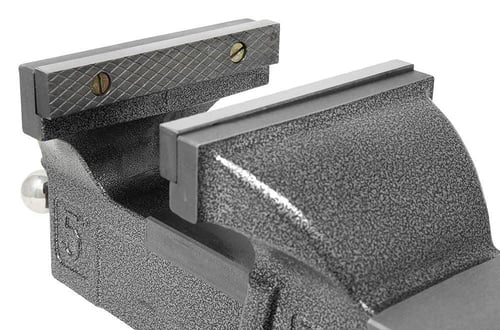 ملزمة طاولة حديد 6 إنش – تثبيت قوي ودقة عالية لأعم...