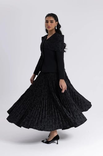 فستان هيفاء