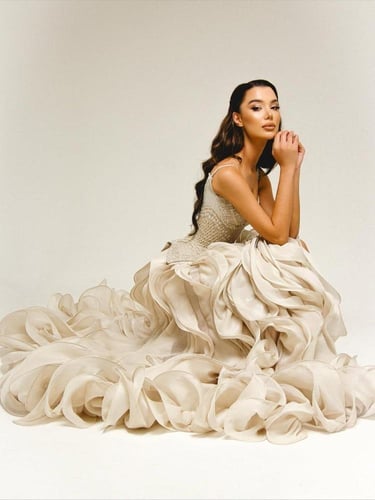 فستان سهره سكني فتحه انيقه