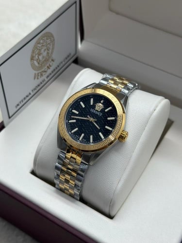 ساعه فرزاتشي Versace حجم وسط