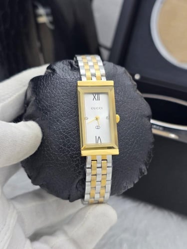 ساعة قوتشي Gucci watch