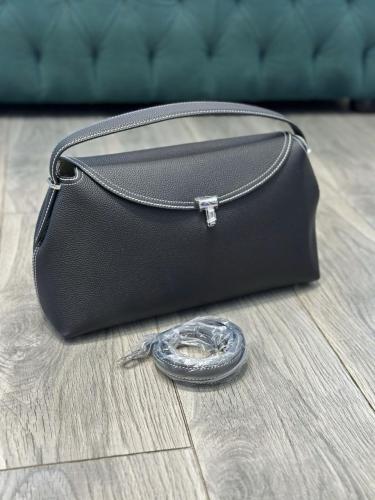 شنطه نسائيه توتيم