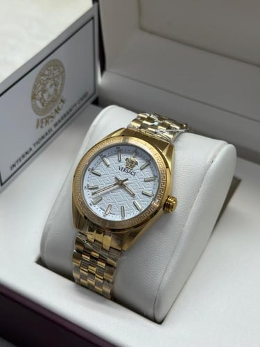 ساعه فرزاتشي Versace حجم وسط