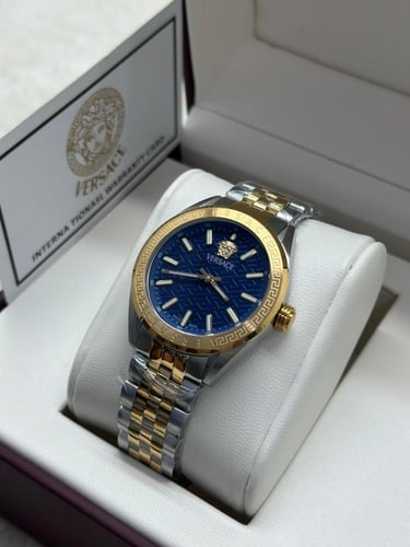 ساعه فرزاتشي Versace حجم وسط