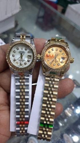 ساعة رولكس نسائية