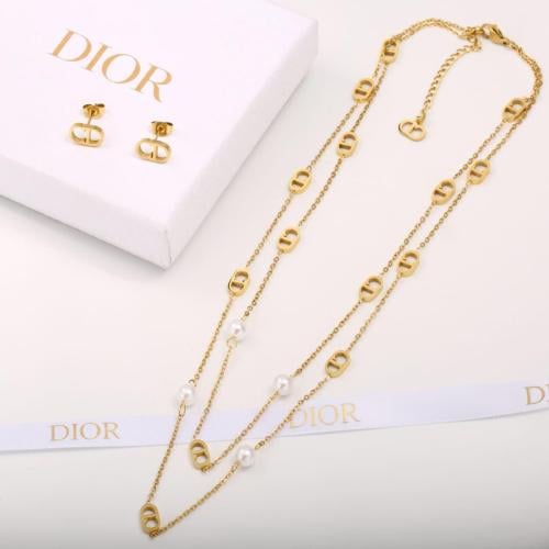 طقم حلق و سلسال DIOR