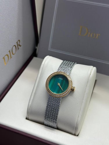 ساعة ديور نسائيه فاخره