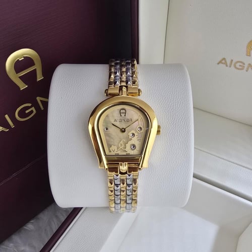 ساعة اقنر نسائيه