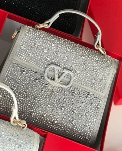 شنطه فالنتينو