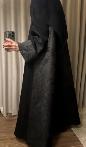 عبايه جوري اسود