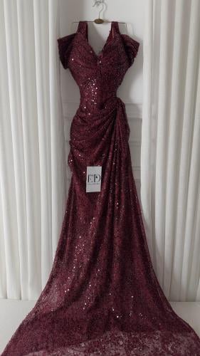 فستان سهرة برغندي اوف شولدر