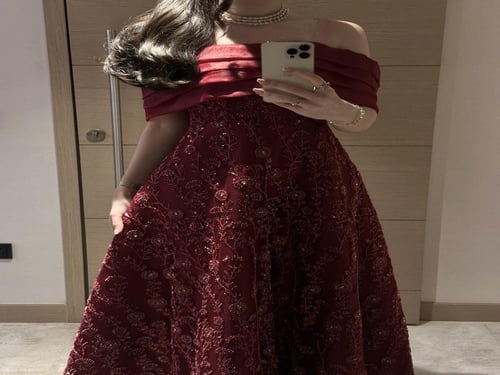 فستان سهرة تفته مطرزة أوف شولدر