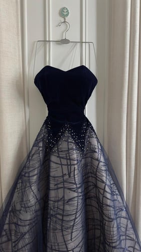 فستان سهرة اوف شولدر بقصه A-line